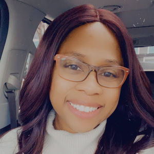 Meet your Posher, Kendra